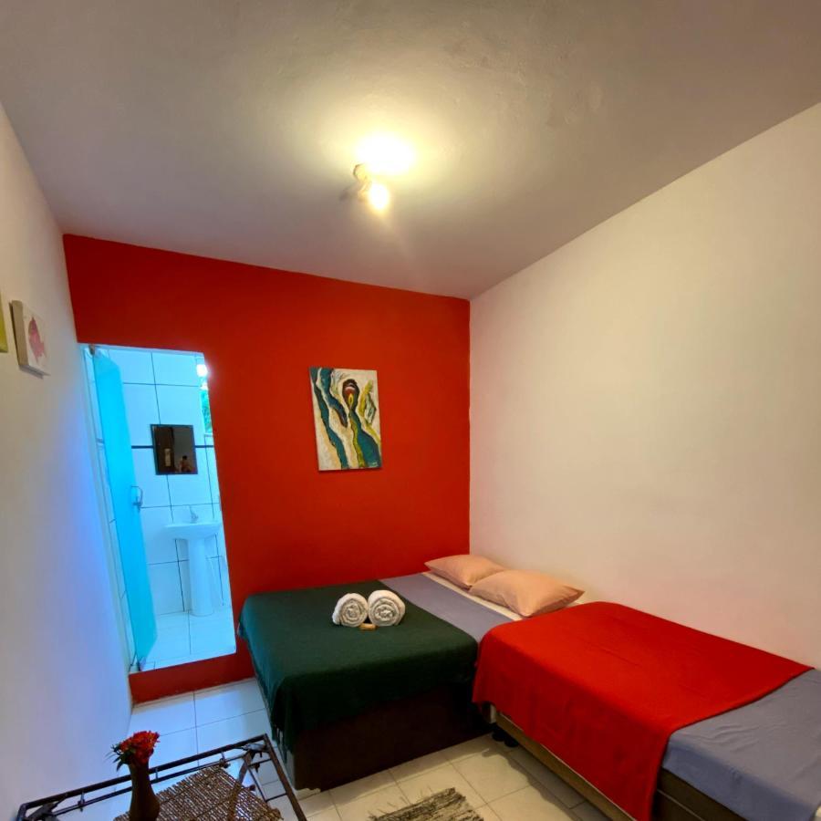 פראיה דו פורטה La Casita Hostel Pf מראה חיצוני תמונה